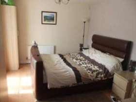 2 Bedroom Flat