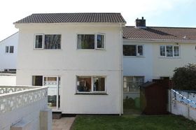 5 Bedroom Semi-Detac...