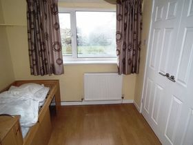 5&nbsp;Bedroom&nbsp;Semi-Detac...