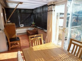 1 Bedroom Flat