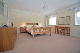 5 Bedroom Detached
