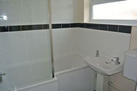 4 Bedroom Semi-Detac...