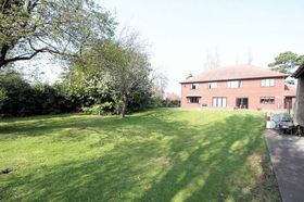 5 Bedroom Detached