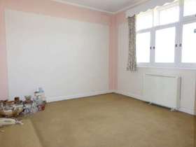 4 Bedroom Semi-Detac...