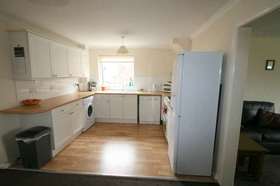 3 Bedroom Semi-Detac...