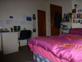 5 Bedroom House Shar...