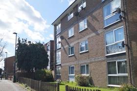 2 Bedroom Ground Fla...