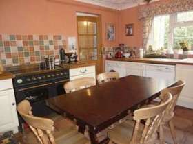 5 Bedroom Detached