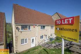 3 Bedroom End of Ter...