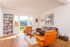5 Bedroom Detached