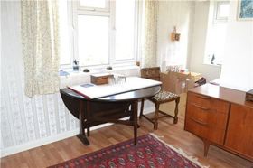 2 Bedroom Maisonette