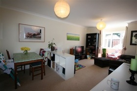 2 Bedroom Flat