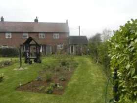 3 Bedroom Semi-Detac...