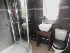 2 Bedroom Terraced
