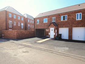 1 Bedroom Flat