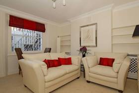 1 Bedroom Flat