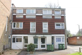 2 Bedroom Maisonette