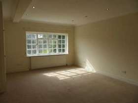 2 Bedroom Flat