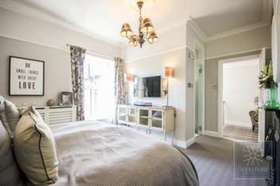 4&nbsp;Bedroom&nbsp;Terraced