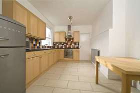 2 Bedroom Apartment