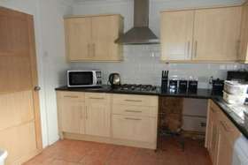 4 Bedroom Semi-Detac...