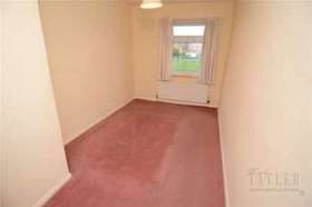 2 Bedroom End of Ter...