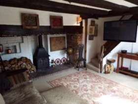 3 Bedroom End of Ter...