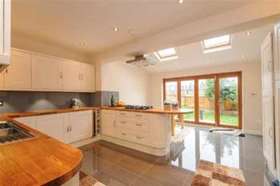 5 Bedroom Terraced