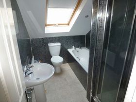 5 Bedroom Flat