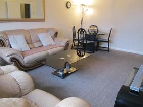 2 Bedroom Maisonette