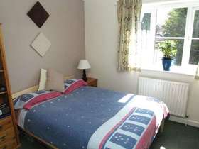 2 Bedroom End of Ter...