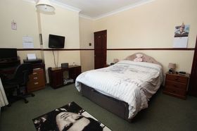 3 Bedroom Semi-Detac...