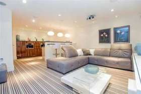 5 Bedroom Detached