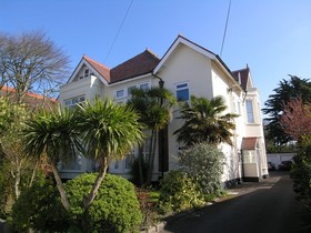 1 Bedroom Flat