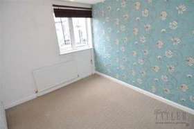 4 Bedroom End of Ter...