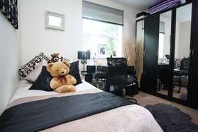 2 Bedroom Apartment