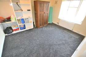 1 Bedroom House Shar...