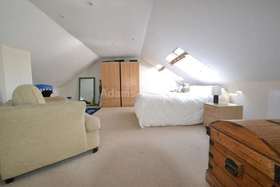 1 Bedroom House Shar...