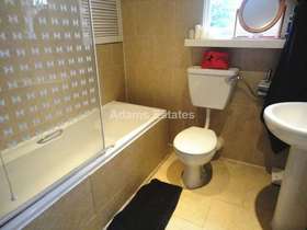6 Bedroom Terraced