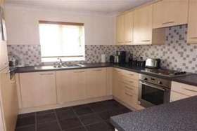 2 Bedroom Flat