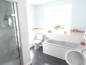 3&nbsp;Bedroom&nbsp;Semi-Detac...