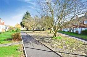 2 Bedroom End of Ter...