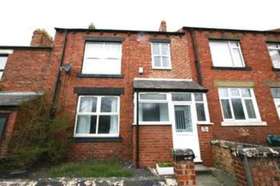 6 Bedroom Terraced