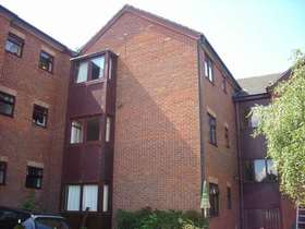 1 Bedroom Flat