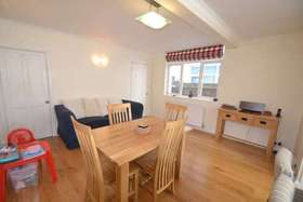 4 Bedroom Semi-Detac...