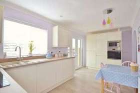 3&nbsp;Bedroom&nbsp;Semi-Detac...