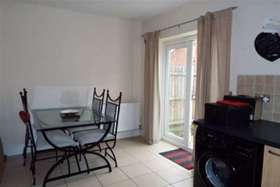 3 Bedroom Semi-Detac...