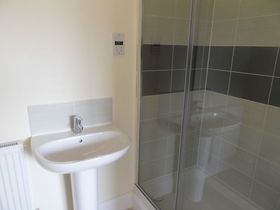 2 Bedroom Flat