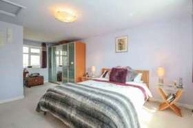 2&nbsp;Bedroom&nbsp;Terraced