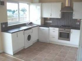 3 Bedroom Semi-Detac...